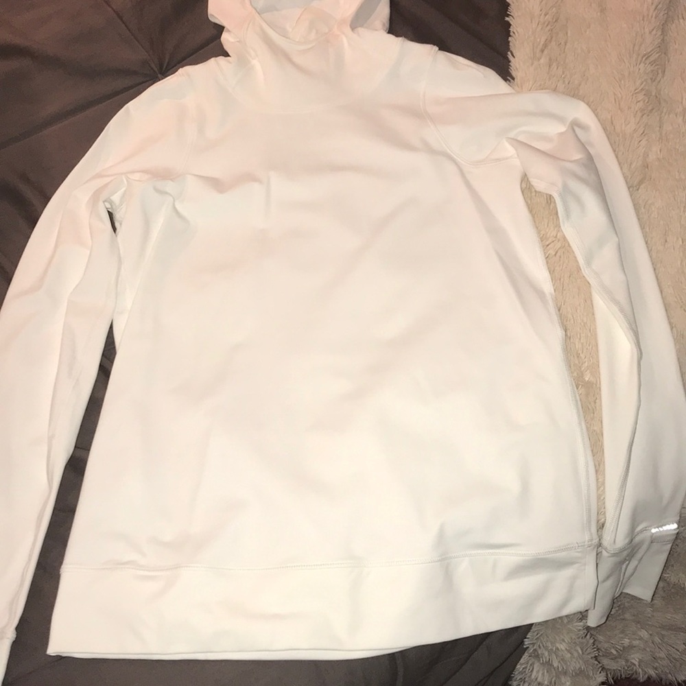 Lululemon running pullover with hood